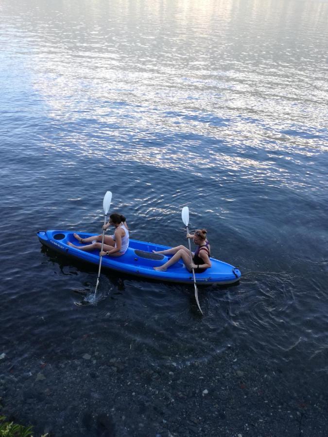 Lilli - Casa Sul Lago Dervio Exteriör bild