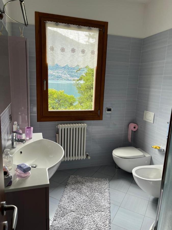 Lilli - Casa Sul Lago Dervio Exteriör bild