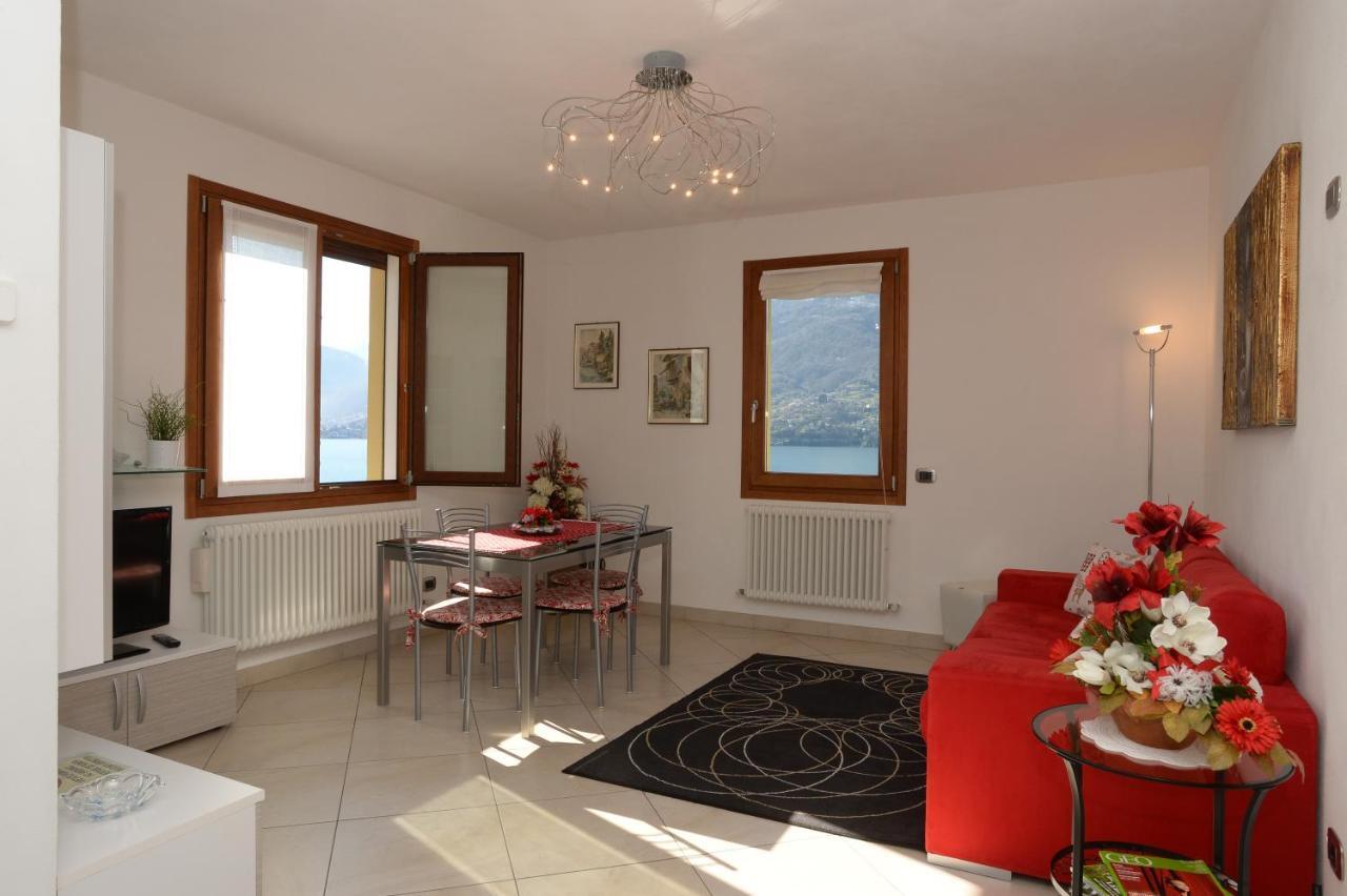 Lilli - Casa Sul Lago Dervio Exteriör bild
