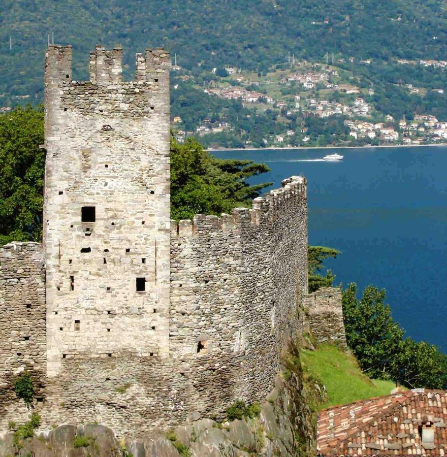 Lilli - Casa Sul Lago Dervio Exteriör bild